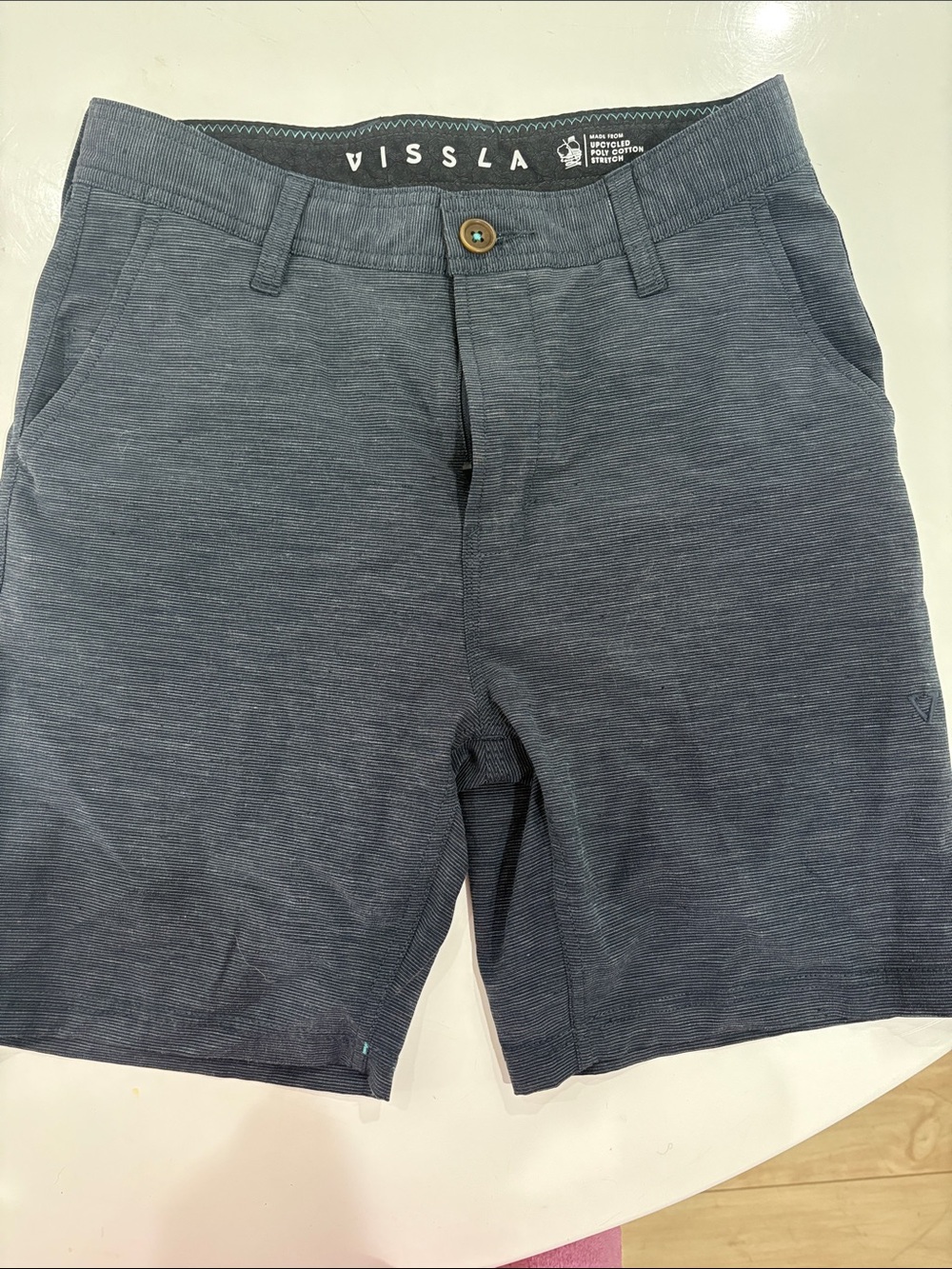 VISSLA Men's Heathered Navy Flat Front Shorts